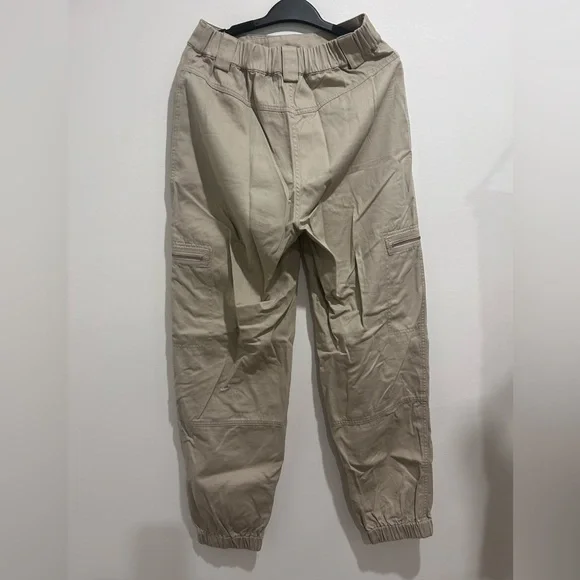 Cargo pants - Picture 2 of 3